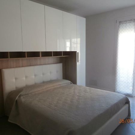 Nuovo Bilocale In Via Lagomaggio, 31 Ріміні Екстер'єр фото