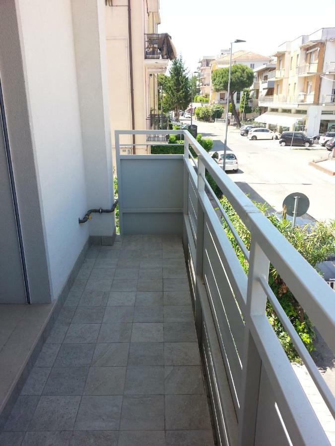 Nuovo Bilocale In Via Lagomaggio, 31 Ріміні Екстер'єр фото