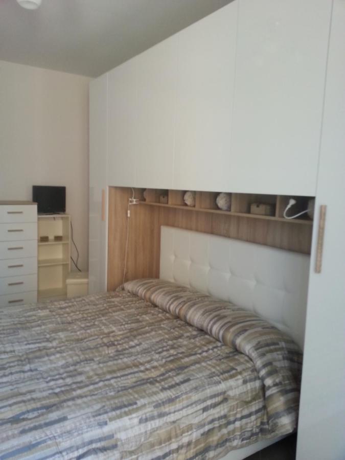 Nuovo Bilocale In Via Lagomaggio, 31 Ріміні Екстер'єр фото