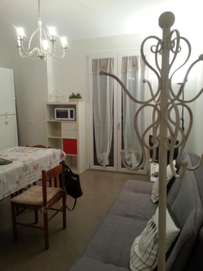 Nuovo Bilocale In Via Lagomaggio, 31 Ріміні Екстер'єр фото